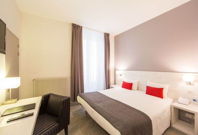 בית מלון כפרי Cannes Croisette