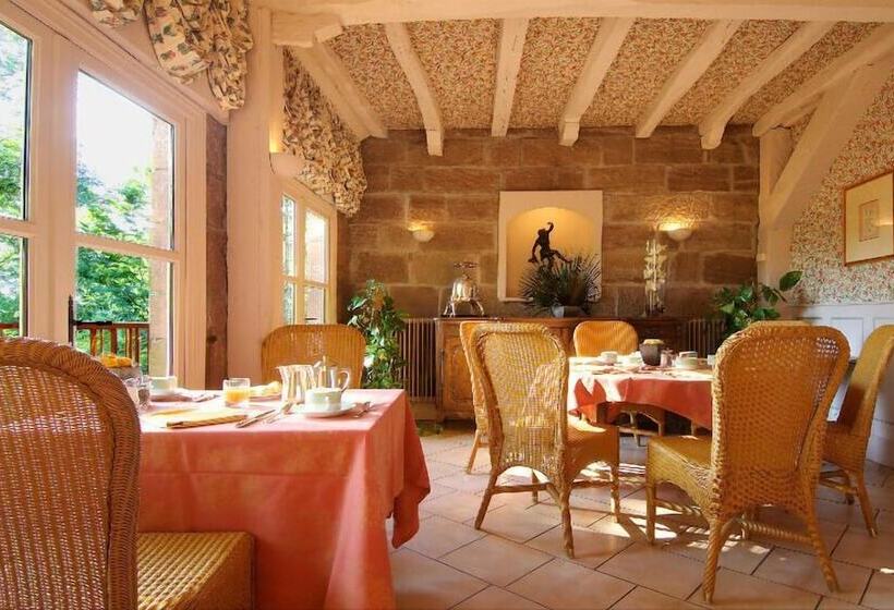 فندق Château De Castel Novel