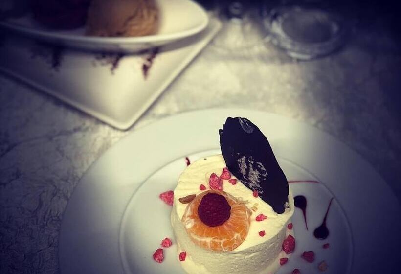 Отель De La Paix