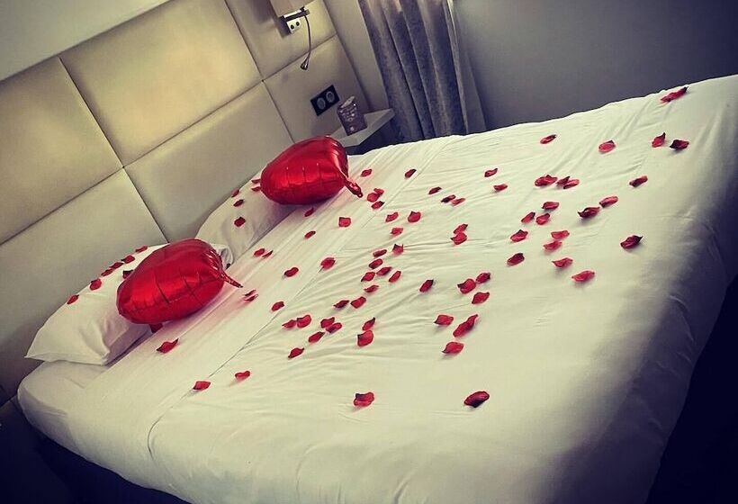 Отель De La Paix