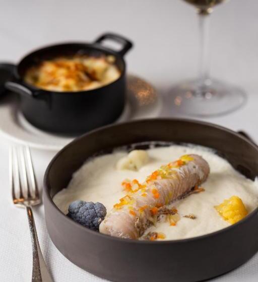 فندق De La Poste