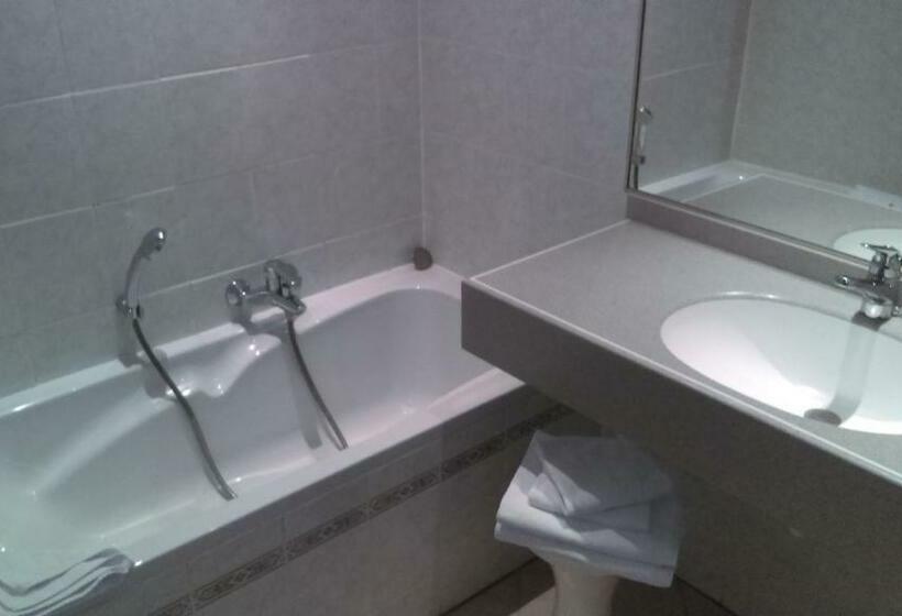 فندق De L'orangerie