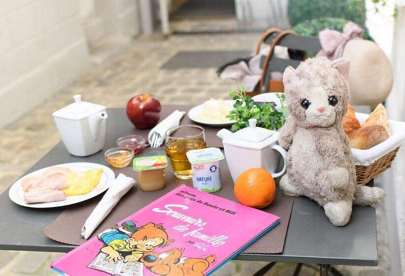 ホテル A L Hôtel Des Roys