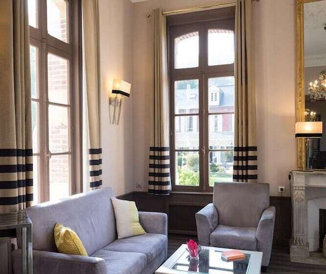 فندق Domaine De Joinville