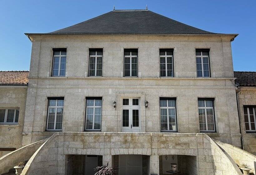 ホテル Domaine De Roullet