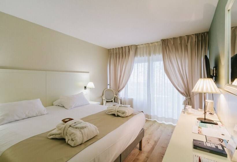 בית מלון כפרי Domaine Des Dryades