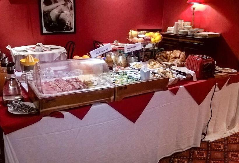 Отель Du Palais