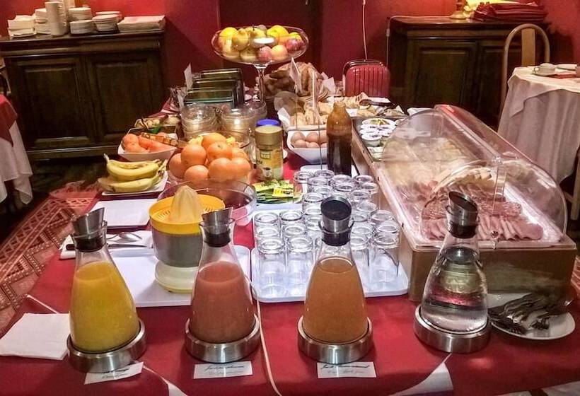 Отель Du Palais