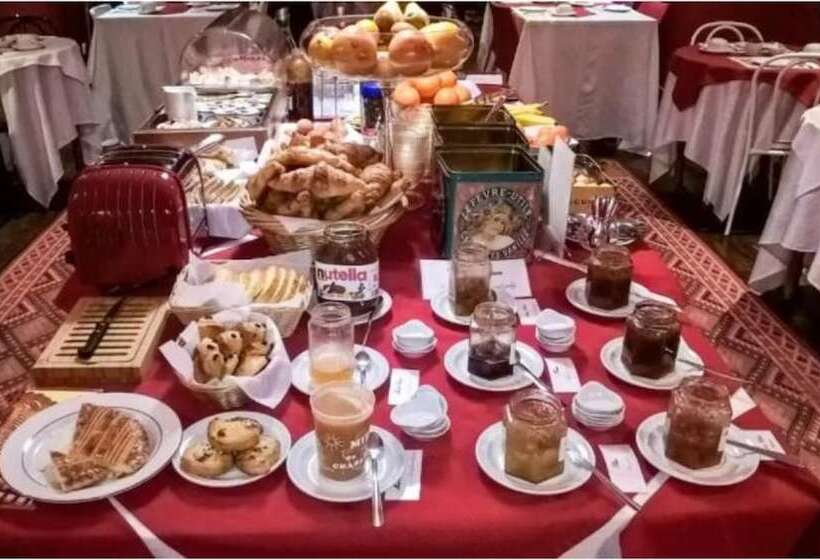 Отель Du Palais