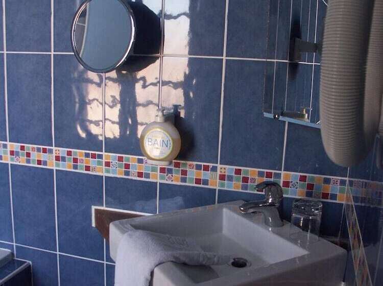 Отель Du Palais