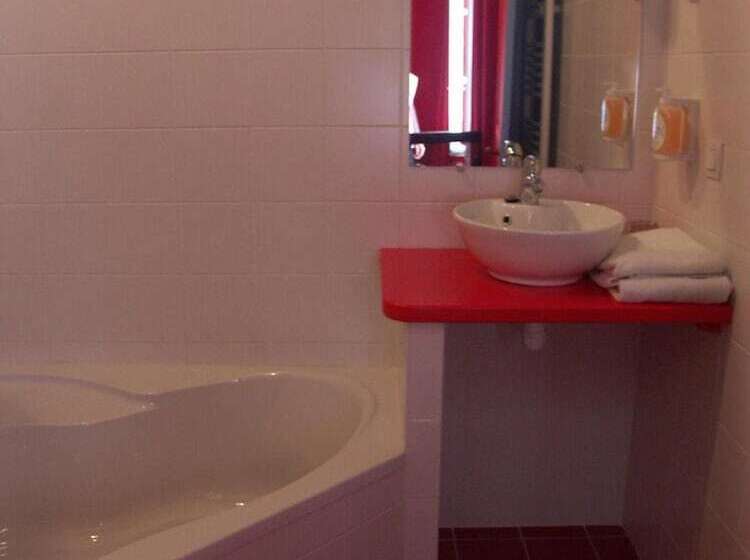 Отель Du Palais