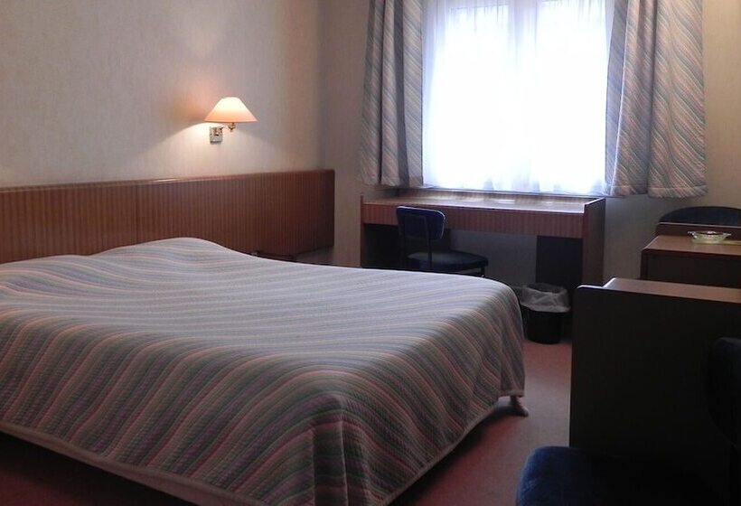 ホテル Du Saumon, Verneuil Sur Avre