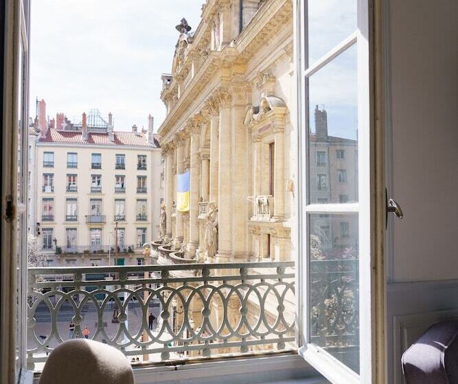 Отель Du Theatre