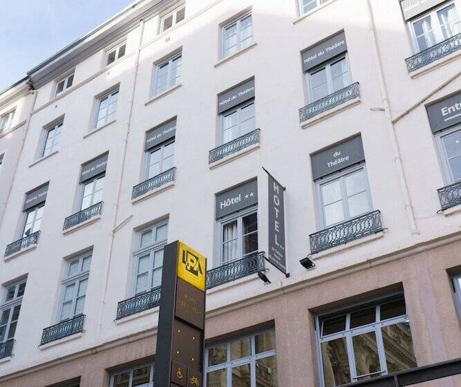 Отель Du Theatre