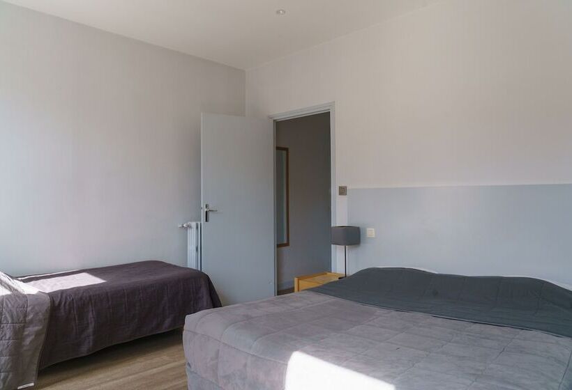 Отель Du Theatre