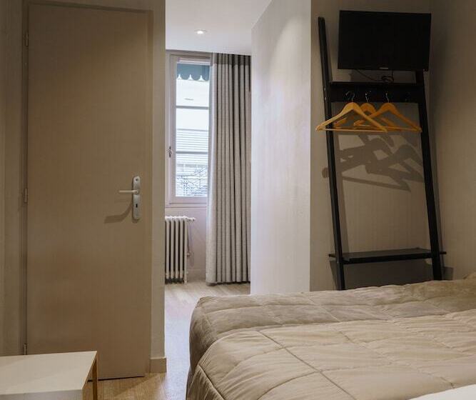 Отель Du Theatre