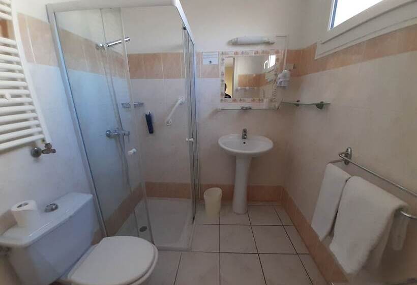 בית מלון כפרי Du Tricastin