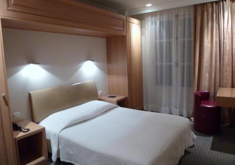 ホテル Du Vieux Marais