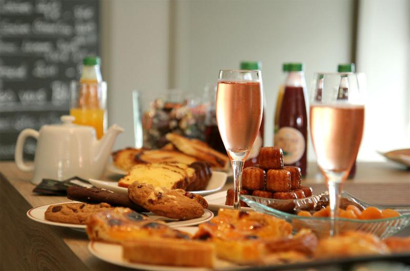 هتل Gare Saintjean