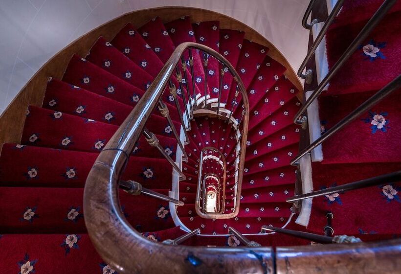 ホテル Grand Hôtel De L Univers Saint Germain