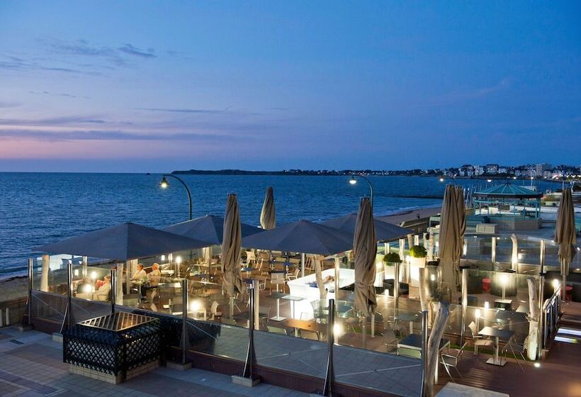 호텔 Grand Hôtel Des Thermes