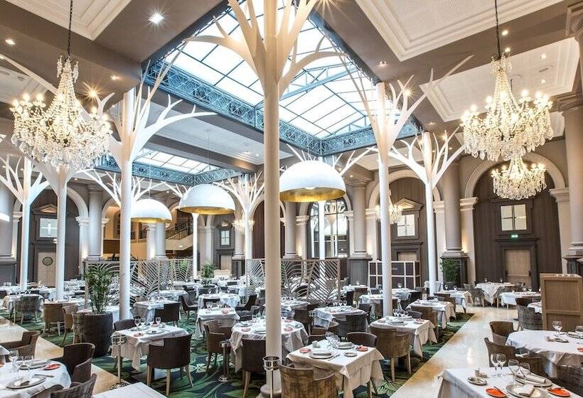 호텔 Grand Hôtel Des Thermes