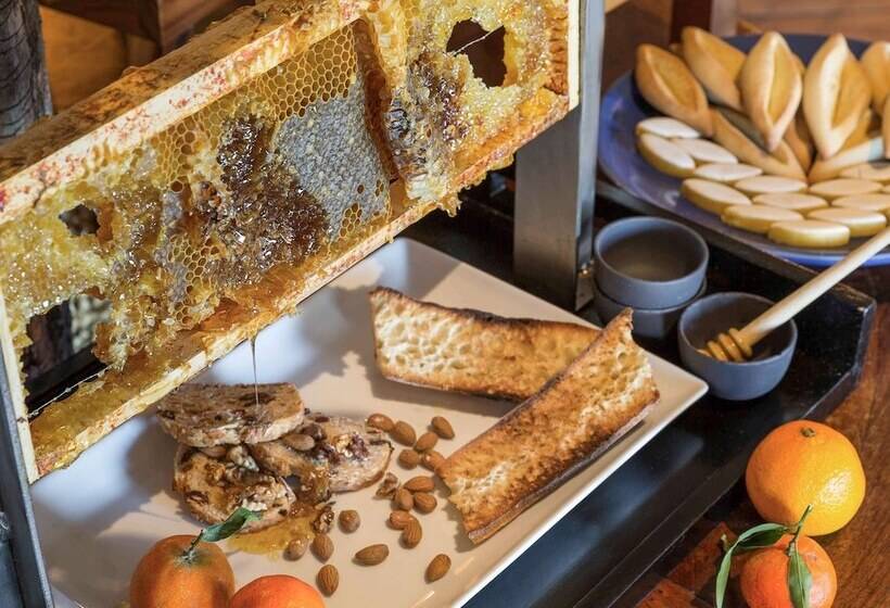 هتل Grand Hôtel Beauvau Marseille Vieuxport  Mgallery