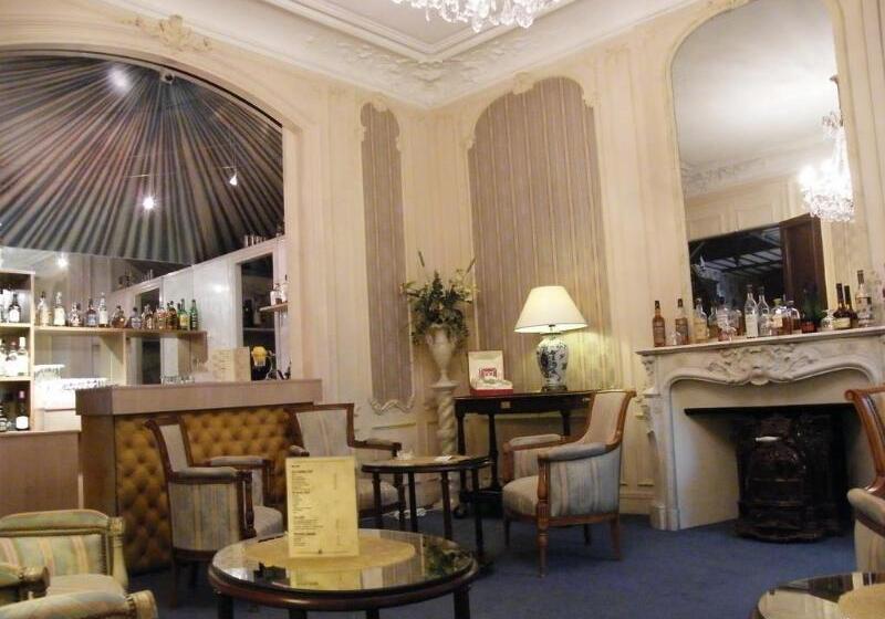 هتل Grand Hôtel Des Templiers