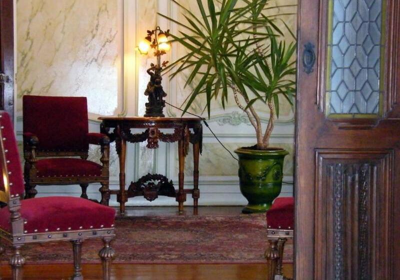 هتل Grand Hôtel Des Templiers