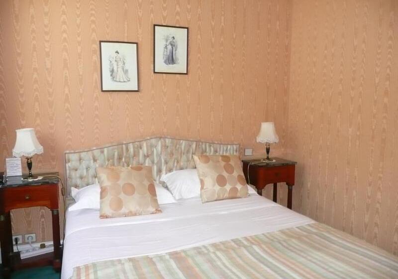 هتل Grand Hôtel Des Templiers