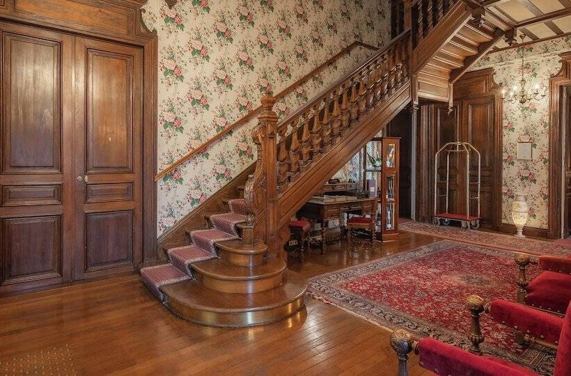 هتل Grand Hôtel Des Templiers