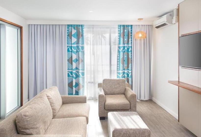 호텔 Holiday Inn Suva, An Ihg