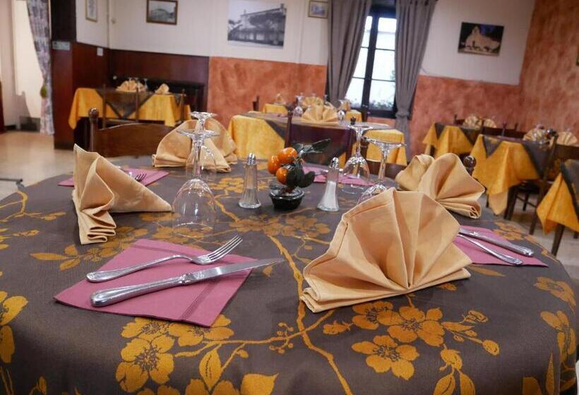 ホテル Hostellerie Des Voyageurs