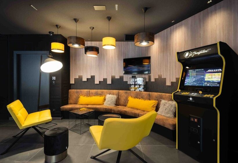 בית מלון כפרי La Cheneaudière   Hôtel Spa   Relais & Châteaux