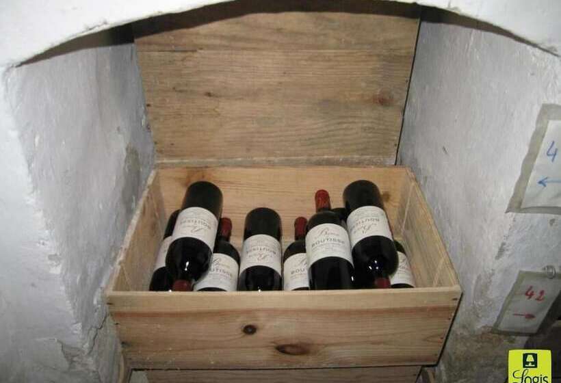 ホテル Logis   Hostellerie & Restaurant Saint Louis