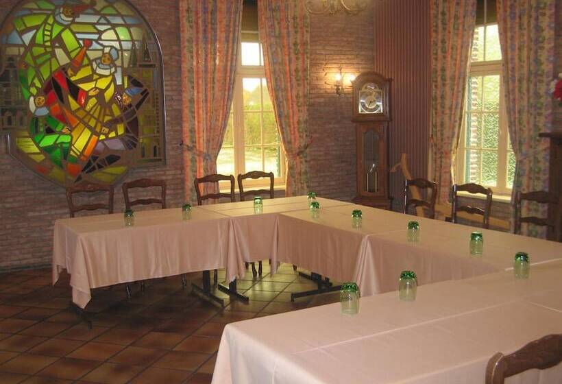 בית מלון כפרי Logis   Hostellerie & Restaurant Saint Louis