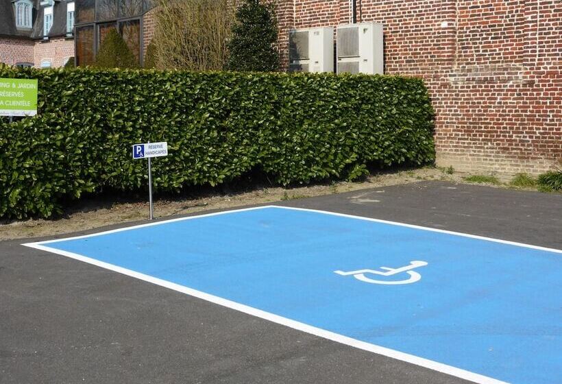 ホテル Logis   Hostellerie & Restaurant Saint Louis