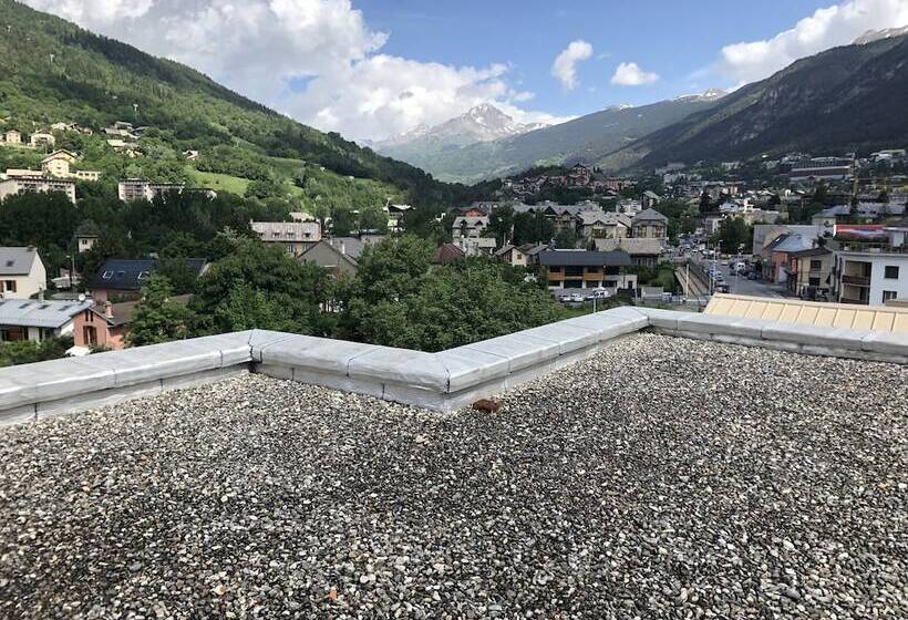 فندق Hôtel De Paris