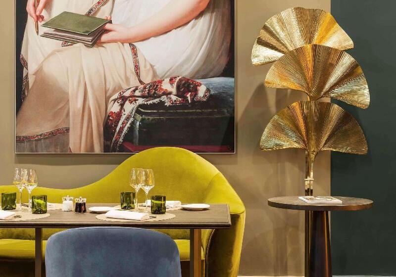 Отель Mgallery Le Louis Versailles Château