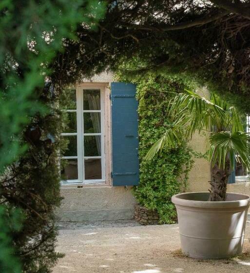 فندق Hôtel Montmirail