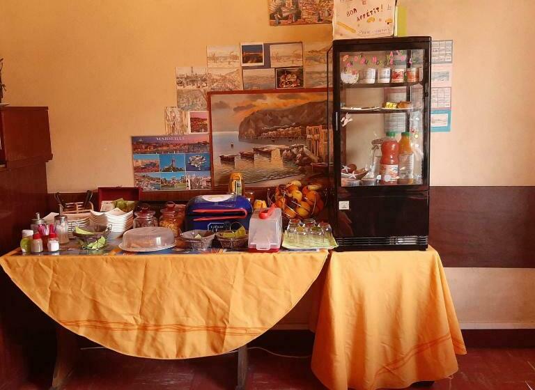 בית מלון כפרי Hôtel Peron