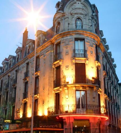 ホテル Hôtel Et Restaurant Le Regina