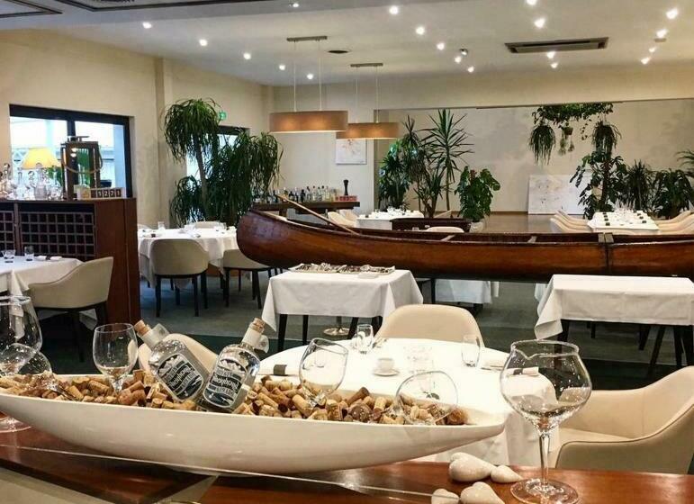 בית מלון כפרי Hôtel Tivoli