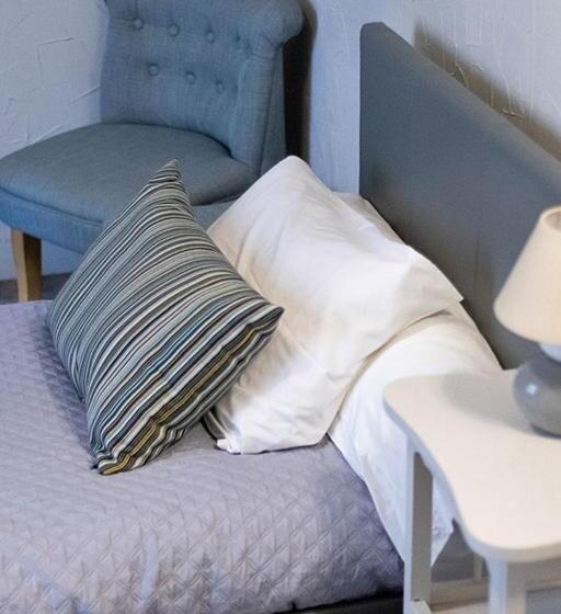 Отель Hôtel Saint Florent