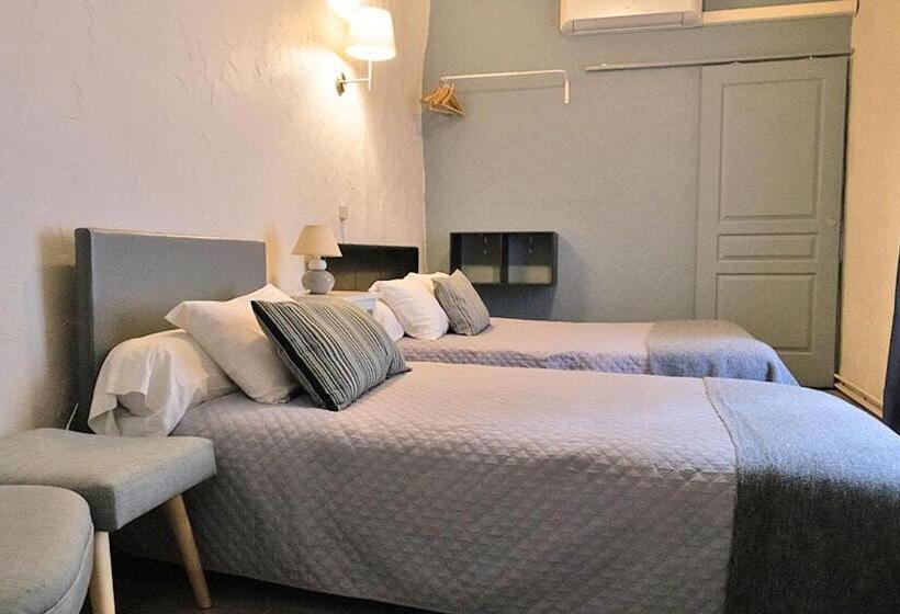 Отель Hôtel Saint Florent