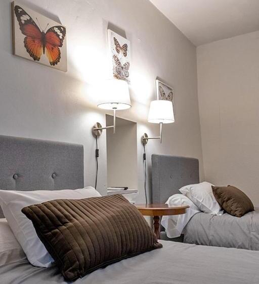 Отель Hôtel Saint Florent