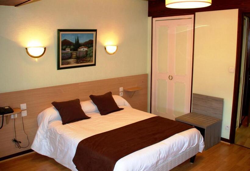 בית מלון כפרי Hôtel Saint Hubert