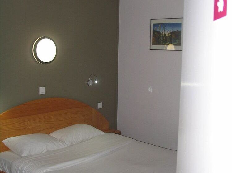 בית מלון כפרי Hôtel Saint Jean