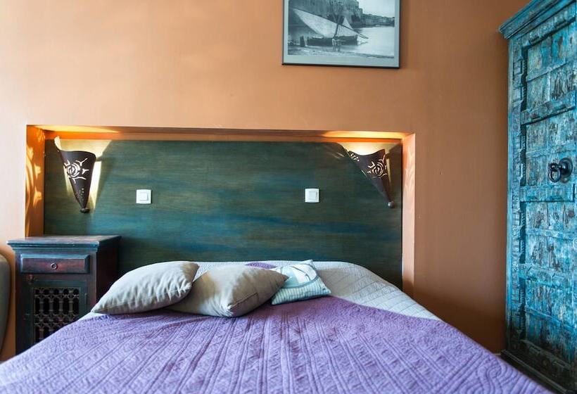 酒店 Hôtel Triton