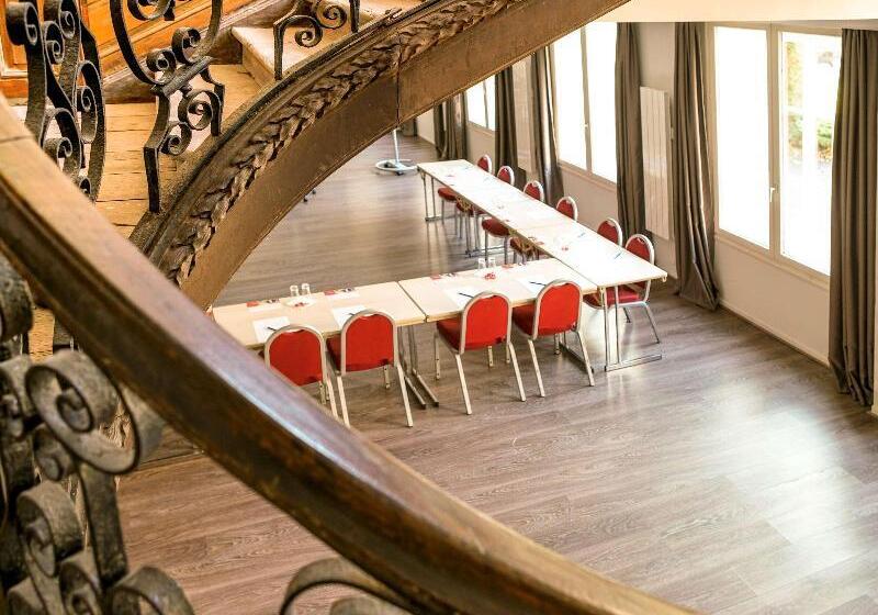 Отель Ibis Douai Centre